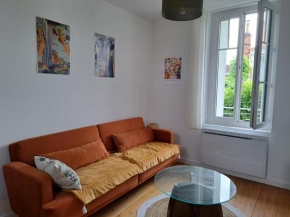 Appartement calme dans maisonnette